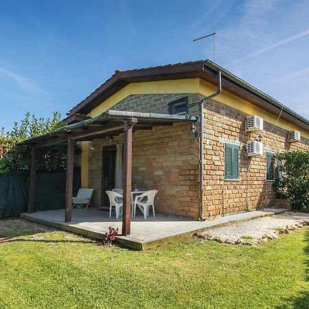 Agriturismo Torre Flavia 라디스폴리 외부 사진