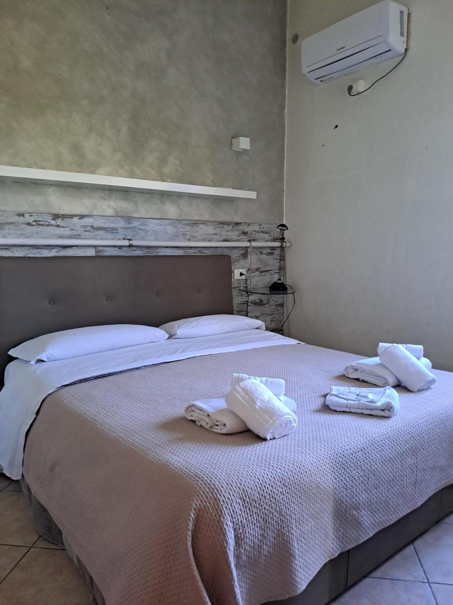 Agriturismo Torre Flavia 라디스폴리 외부 사진