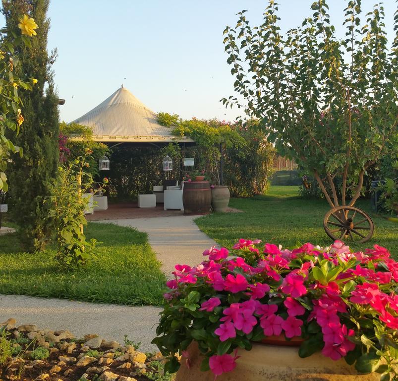 Agriturismo Torre Flavia 라디스폴리 외부 사진