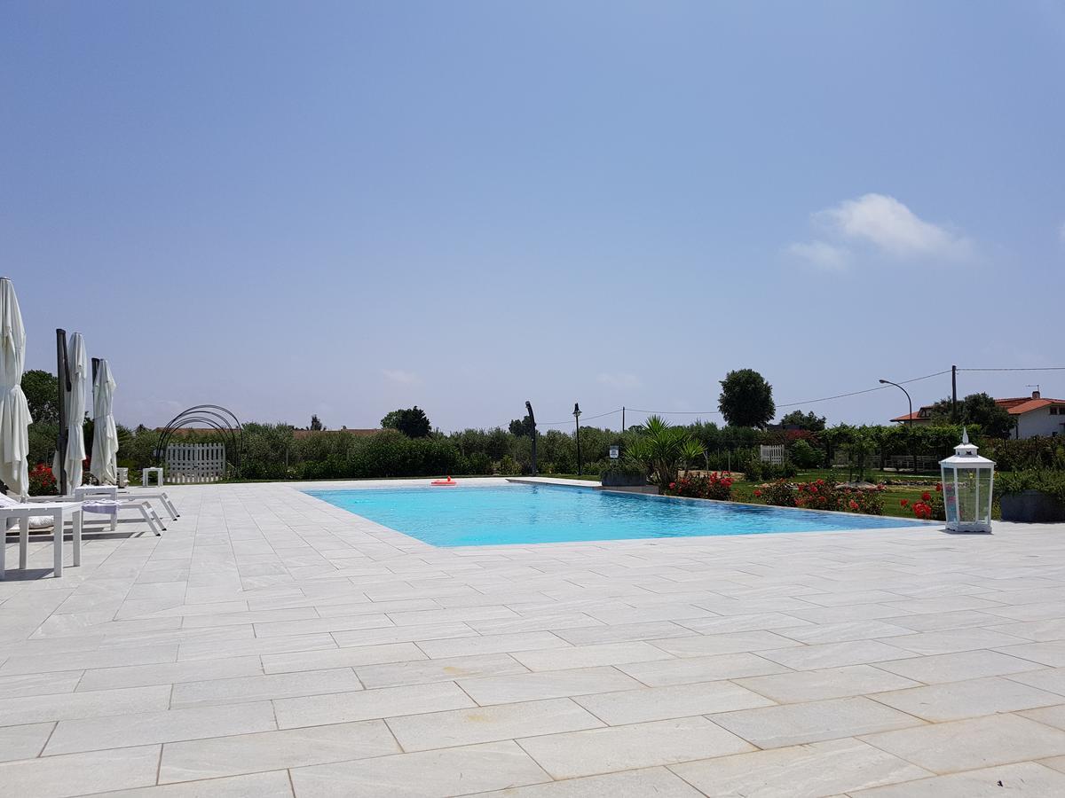 Agriturismo Torre Flavia 라디스폴리 외부 사진